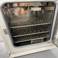 Thermo Scientific Forma Series 3 Water Jacketed CO2 Incubator image 1